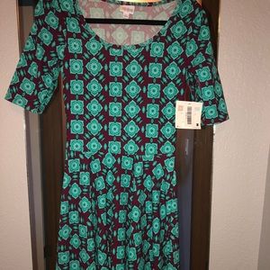 Small Nicole lularoe dress